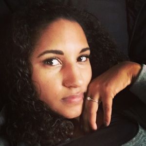 Meet your Posher, Cassandra